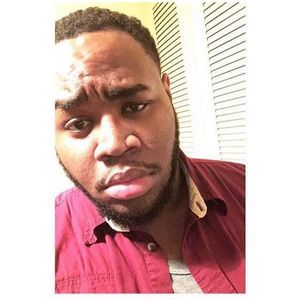 Meet your Posher, Troy